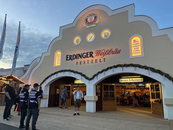 Erdinger Weißbräu Festzelt: Herbstfest Erding (Foto:Martin Schmitz)